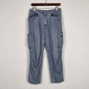 Lucky Brand Liquid Denim Luxe Cargo Jeans Size 6 Medium Wash Soft Utility Denim